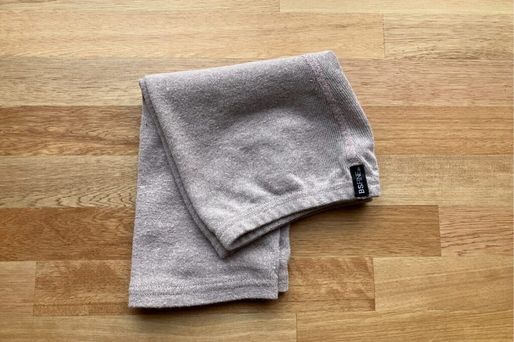 ４年使用後のBSファインのレッグウォーマーの生地感