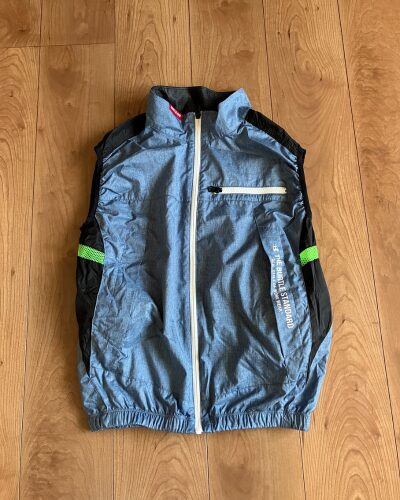 バートルの空調服（表）