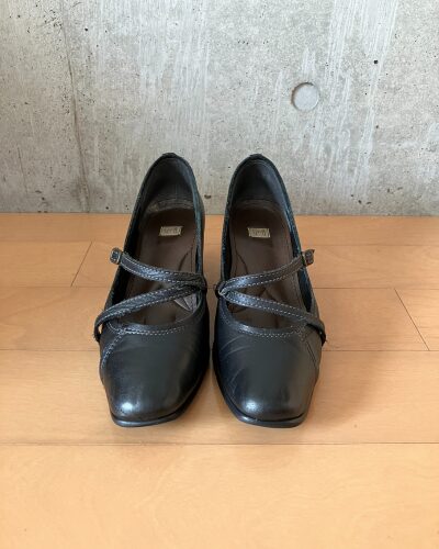 15年前に購入した革のパンプス