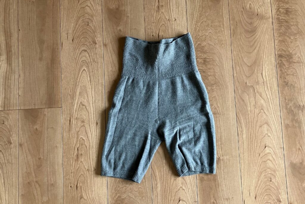 温活laboのやみつき腹巻きぱんつの全体写真